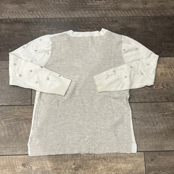 J.Crew Factory Women's Embroidered Polka Dot Sweater White Gray Size L - Picture 2 of 8